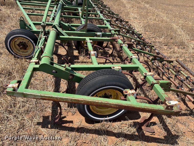 image for item EW8738 Field cultivator
