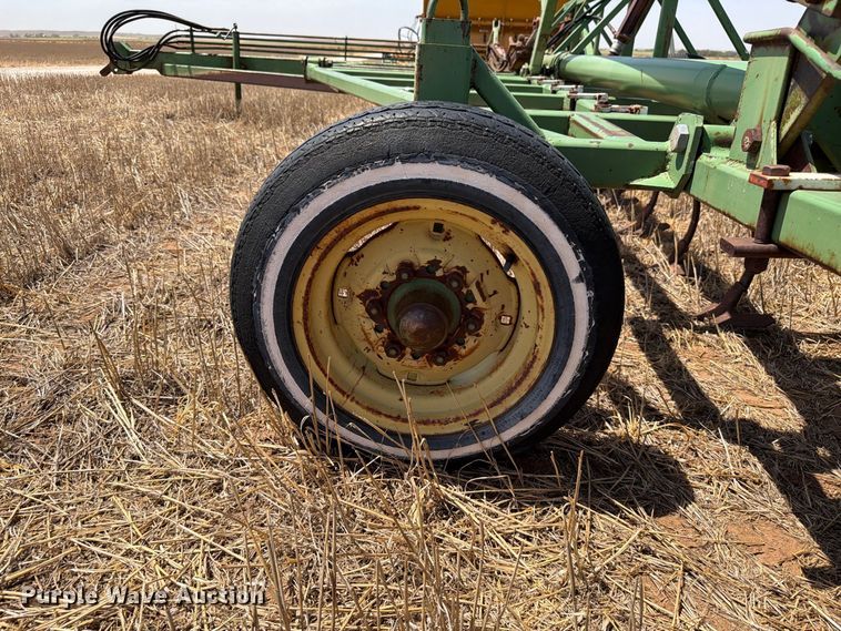image for item EW8738 Field cultivator