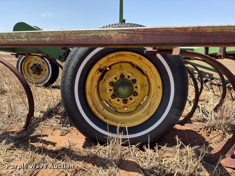 image for item EW8738 Field cultivator