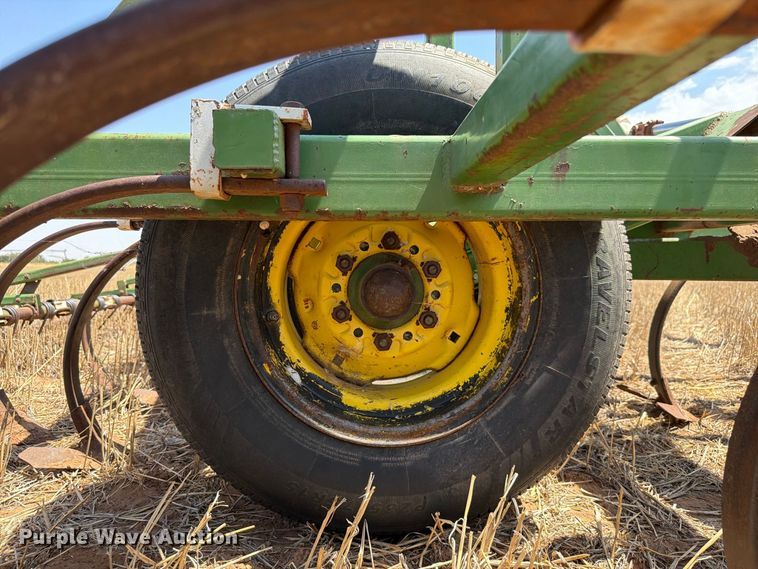 image for item EW8738 Field cultivator