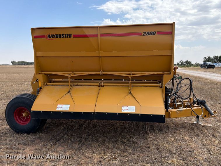 image for item EW8739 Haybuster 2800 bale processor