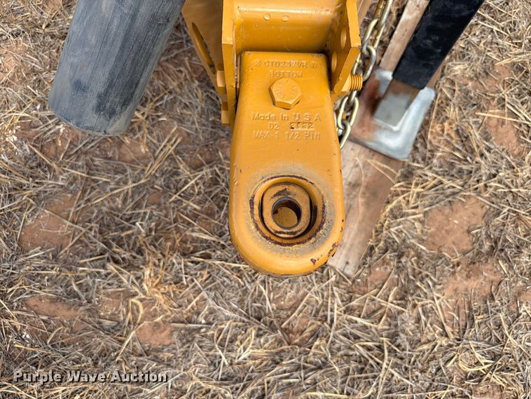 image for item EW8739 Haybuster 2800 bale processor
