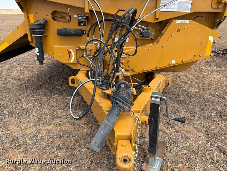 image for item EW8739 Haybuster 2800 bale processor