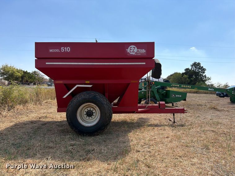 image for item EW8835 EZ trail 510 grain cart