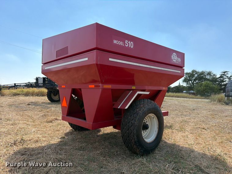 image for item EW8835 EZ trail 510 grain cart