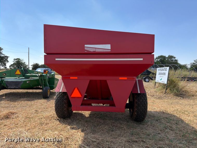 image for item EW8835 EZ trail 510 grain cart