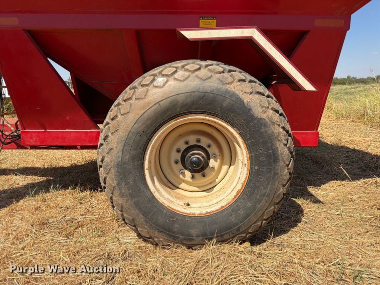 image for item EW8835 EZ trail 510 grain cart