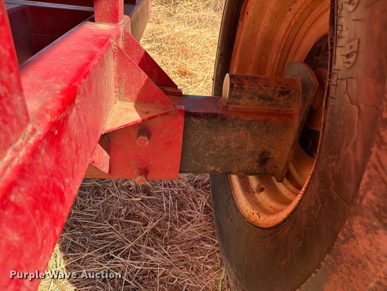 image for item EW8835 EZ trail 510 grain cart