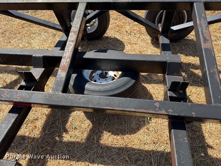 image for item EW8837 2004 Maurer Manufacturing header trailer