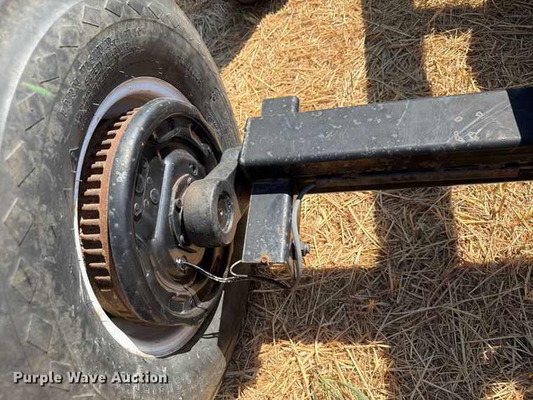 image for item EW8837 2004 Maurer Manufacturing header trailer
