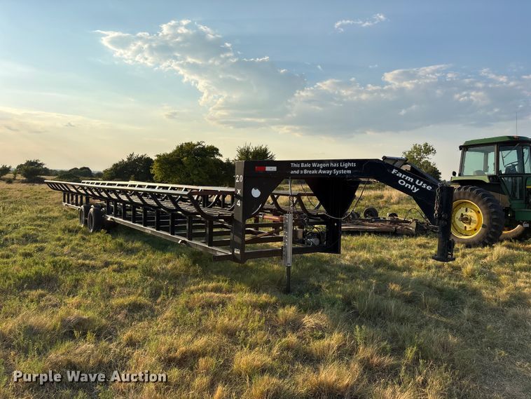 image for item EX0028 Industrias America 20X4 hay bale trailer