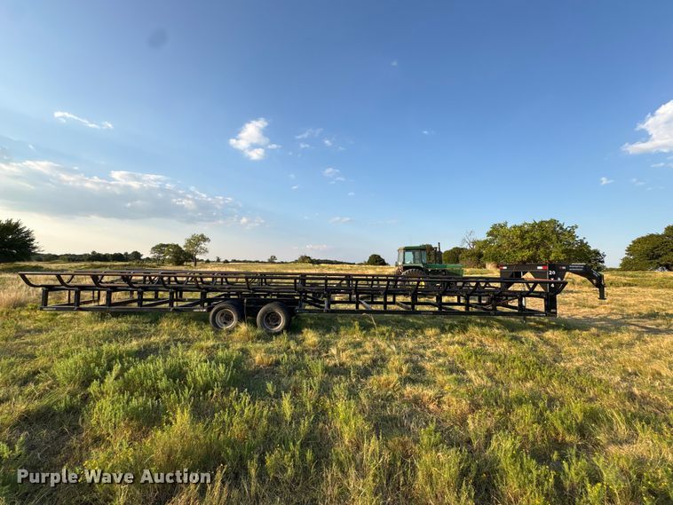 image for item EX0028 Industrias America 20X4 hay bale trailer