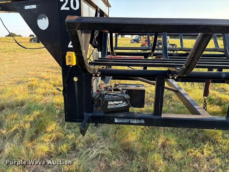 image for item EX0028 Industrias America 20X4 hay bale trailer
