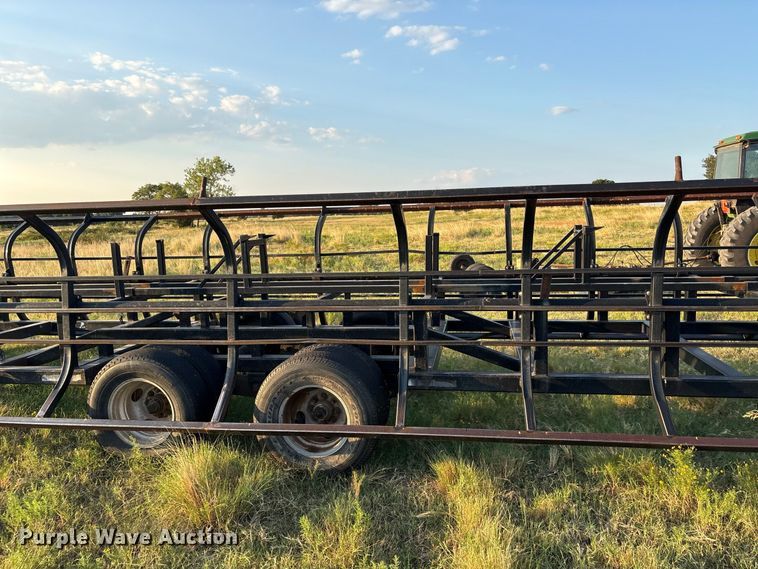 image for item EX0028 Industrias America 20X4 hay bale trailer