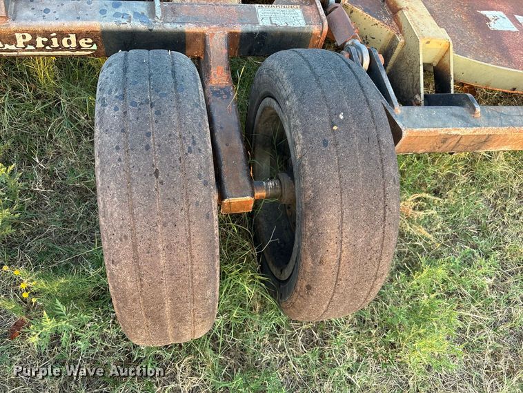 image for item EX0029 Landpride RCR3515 batwing rotary mower