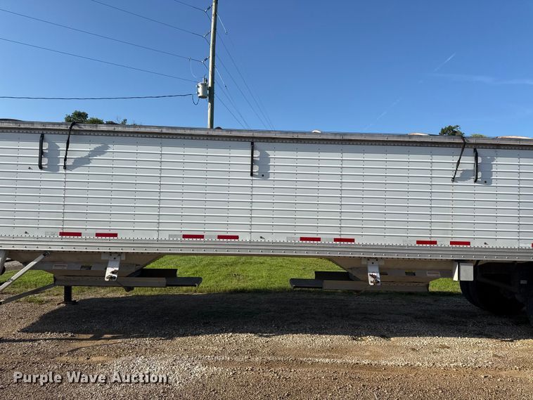 image for item EX2018 2016 Timpte grain trailer