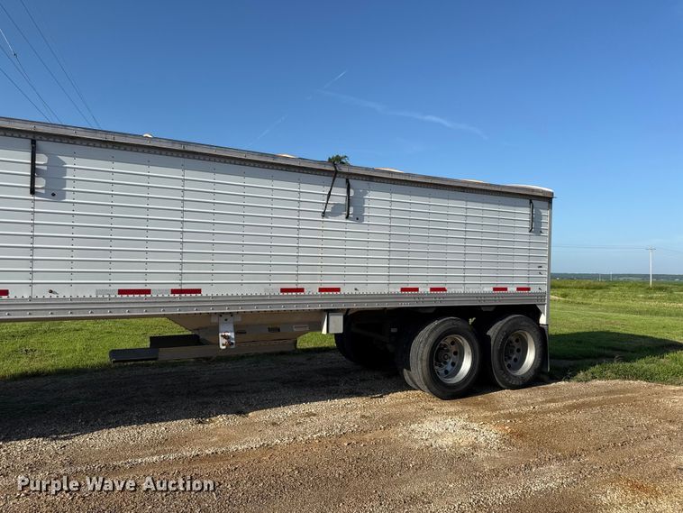 image for item EX2018 2016 Timpte grain trailer
