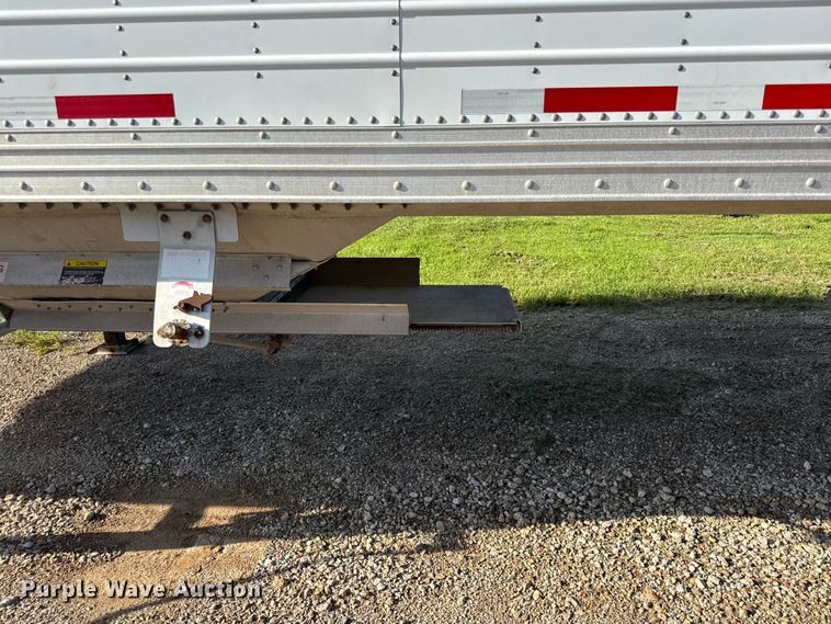image for item EX2018 2016 Timpte grain trailer