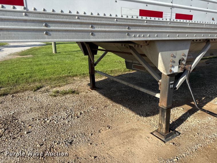 image for item EX2018 2016 Timpte grain trailer