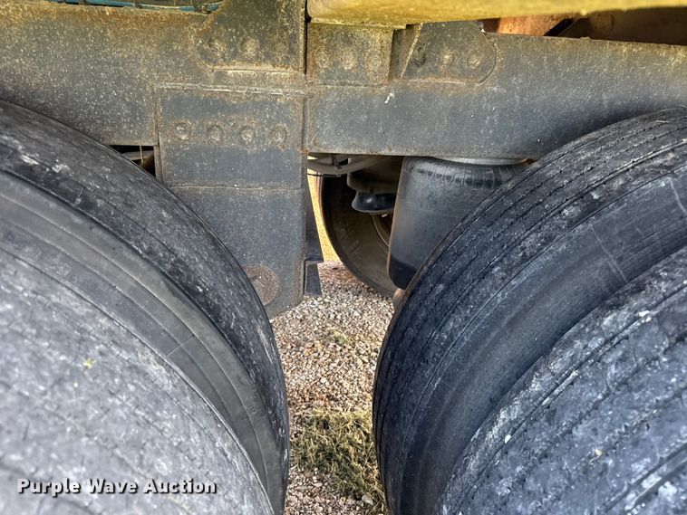 image for item EX2018 2016 Timpte grain trailer