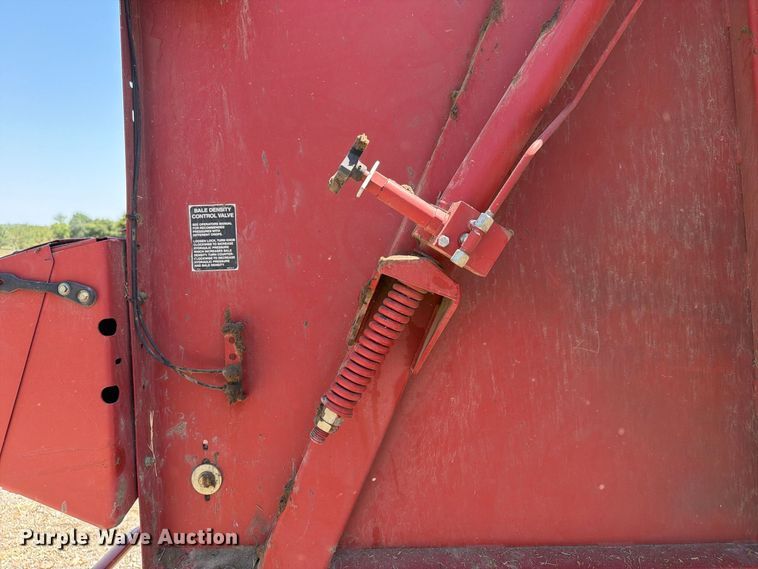 image for item EX4144 New Holland BR750A round baler