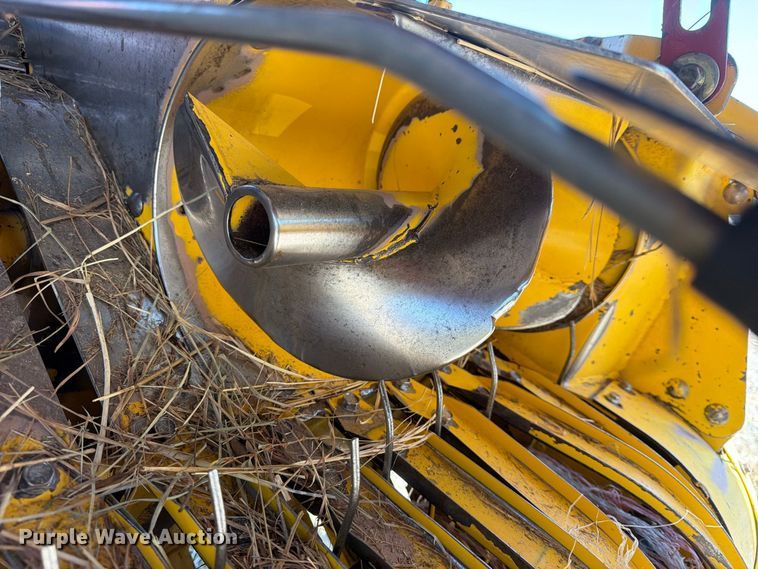 image for item EX4144 New Holland BR750A round baler
