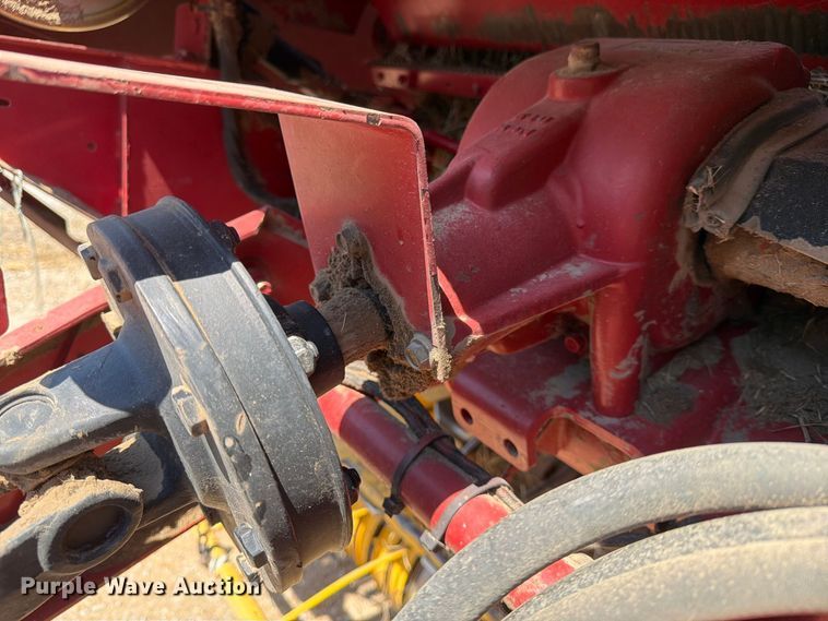 image for item EX4144 New Holland BR750A round baler