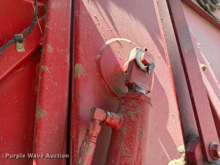 image for item EX4144 New Holland BR750A round baler