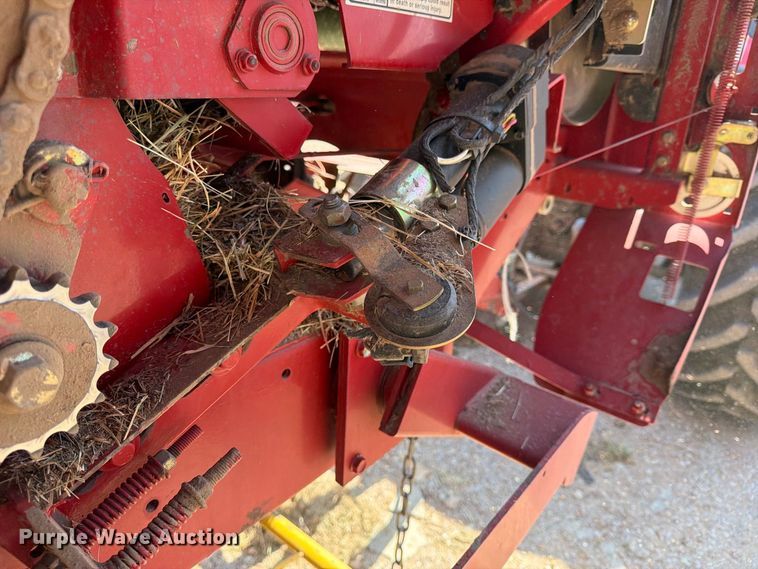 image for item EX4144 New Holland BR750A round baler