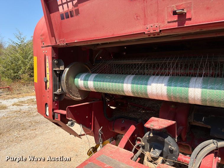 image for item EX4144 New Holland BR750A round baler