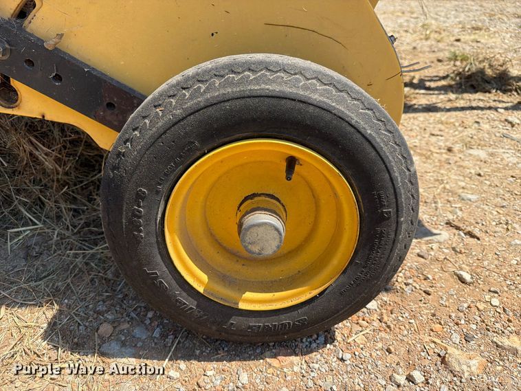 image for item EX4144 New Holland BR750A round baler