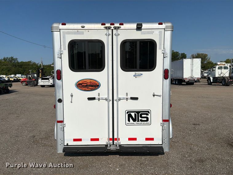 image for item FB5047 2012 Sundowner Sportman horse trailer