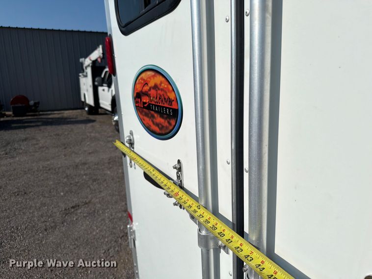image for item FB5047 2012 Sundowner Sportman horse trailer
