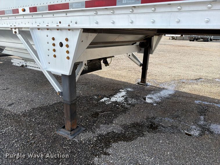 image for item FB5064 2015 Wilson Trailer DWH-550 grain trailer