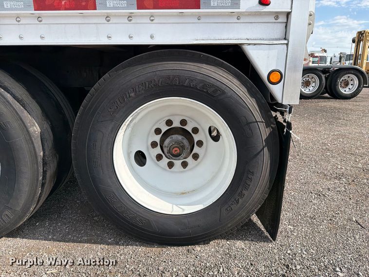 image for item FB5064 2015 Wilson Trailer DWH-550 grain trailer