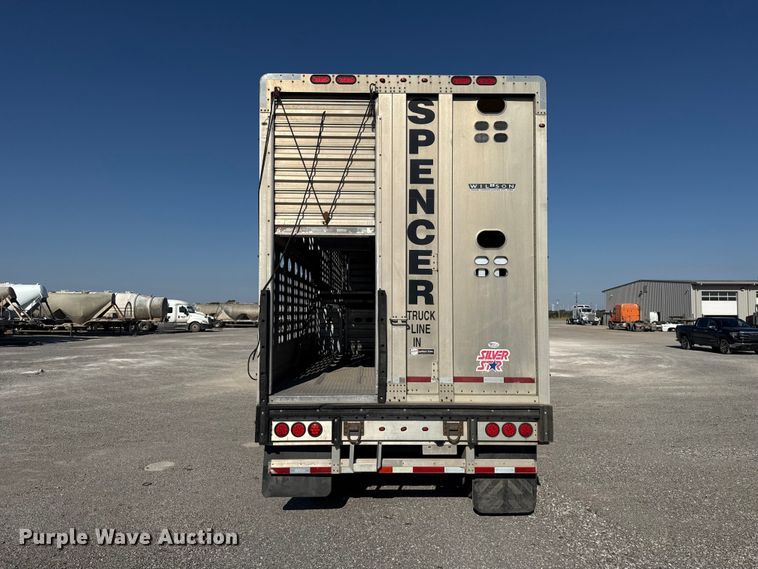 image for item FC4251 2014 Wilson Silver Star PSDCL-402P livestock trailer