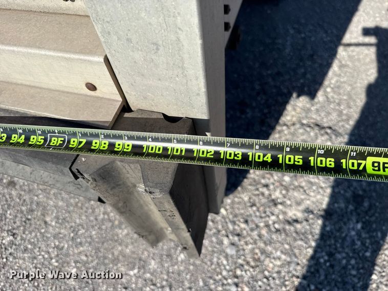 image for item FC4251 2014 Wilson Silver Star PSDCL-402P livestock trailer