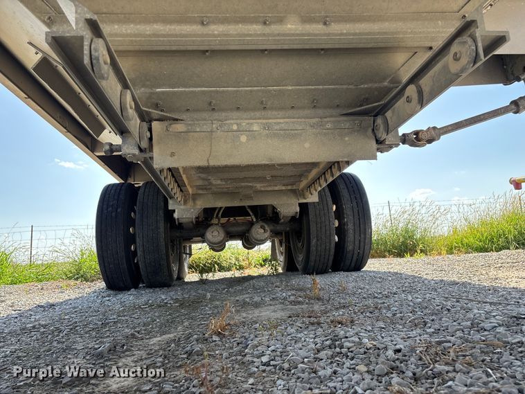image for item FG0542 2008 Cornhusker Ultra-Lite grain trailer