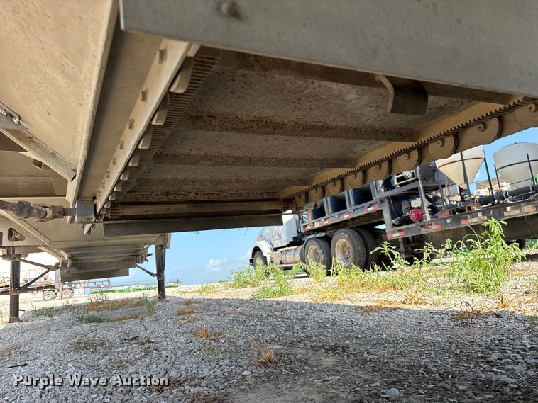 image for item FG0542 2008 Cornhusker Ultra-Lite grain trailer