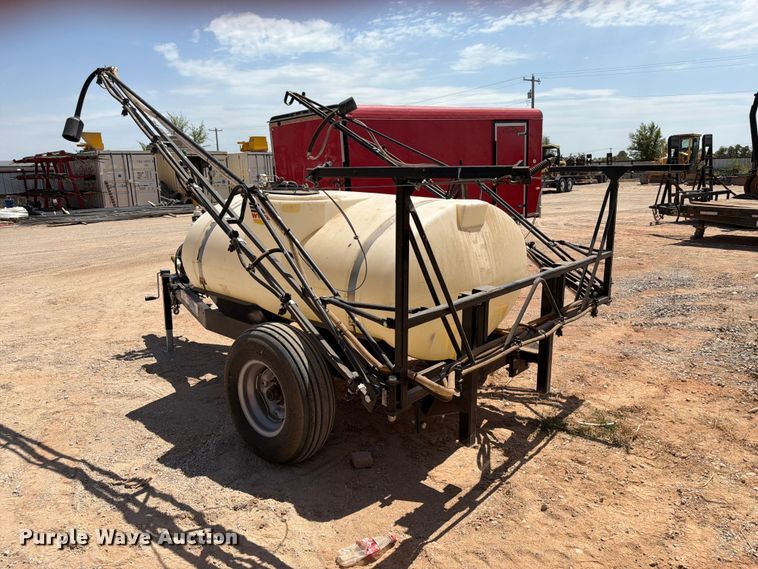 image for item FI0369 Wylie sprayer trailer