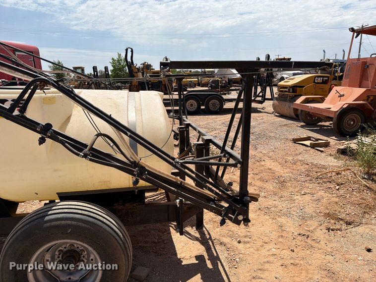 image for item FI0369 Wylie sprayer trailer