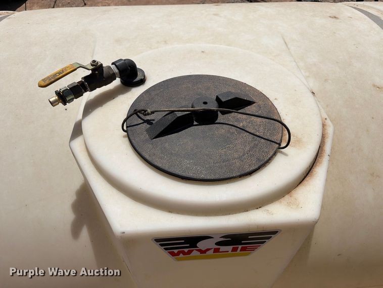 image for item FI0369 Wylie sprayer trailer