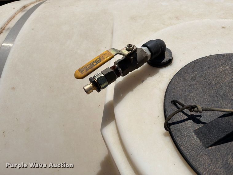 image for item FI0369 Wylie sprayer trailer