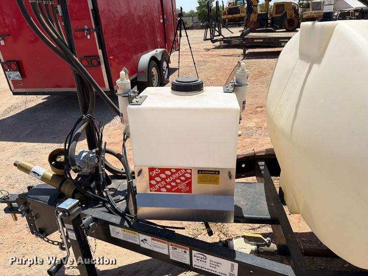 image for item FI0369 Wylie sprayer trailer