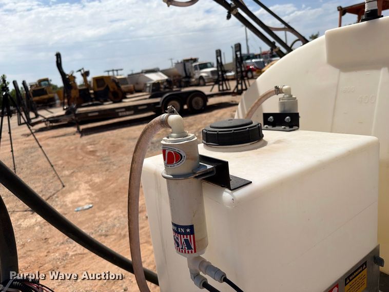 image for item FI0369 Wylie sprayer trailer