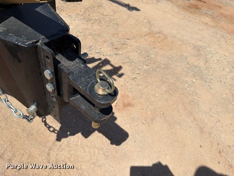 image for item FI0369 Wylie sprayer trailer