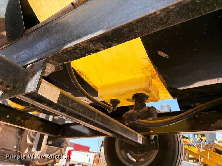 image for item FI0369 Wylie sprayer trailer