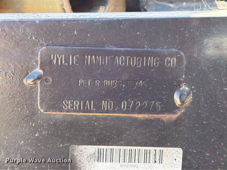 image for item FI0369 Wylie sprayer trailer