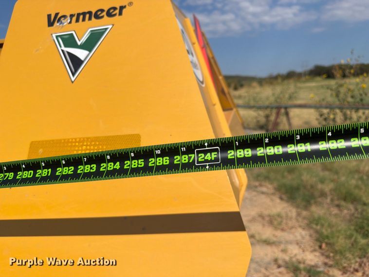 image for item FI0379 2024 Vermeer TM1210 disc mower