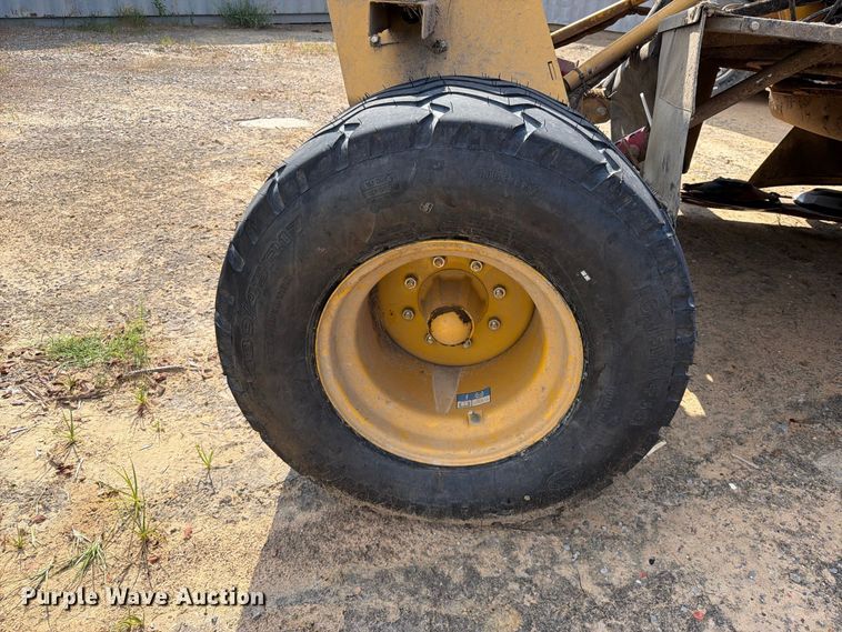 image for item FI0379 2024 Vermeer TM1210 disc mower